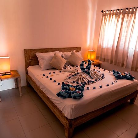 Ekas Breaks Otel Dış mekan fotoğraf